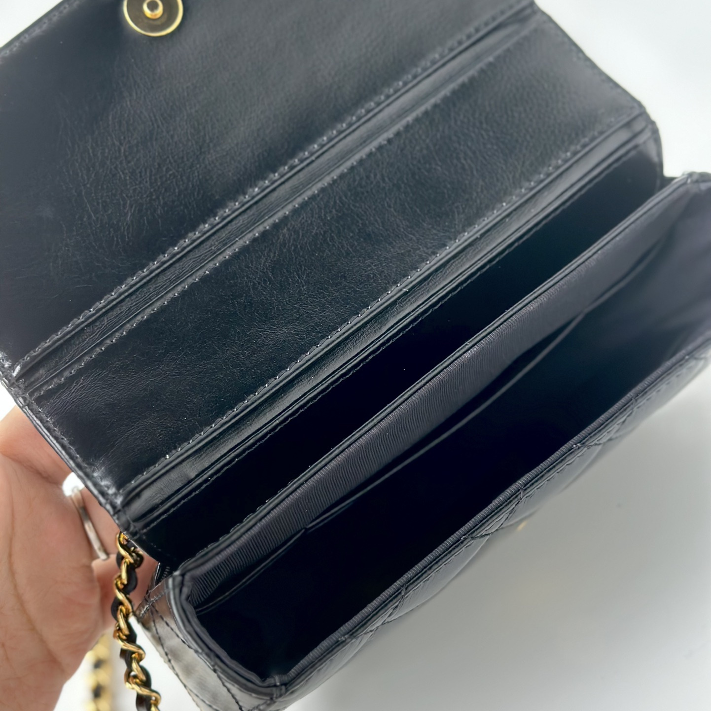 Chanel 香奈兒 Leather Goods