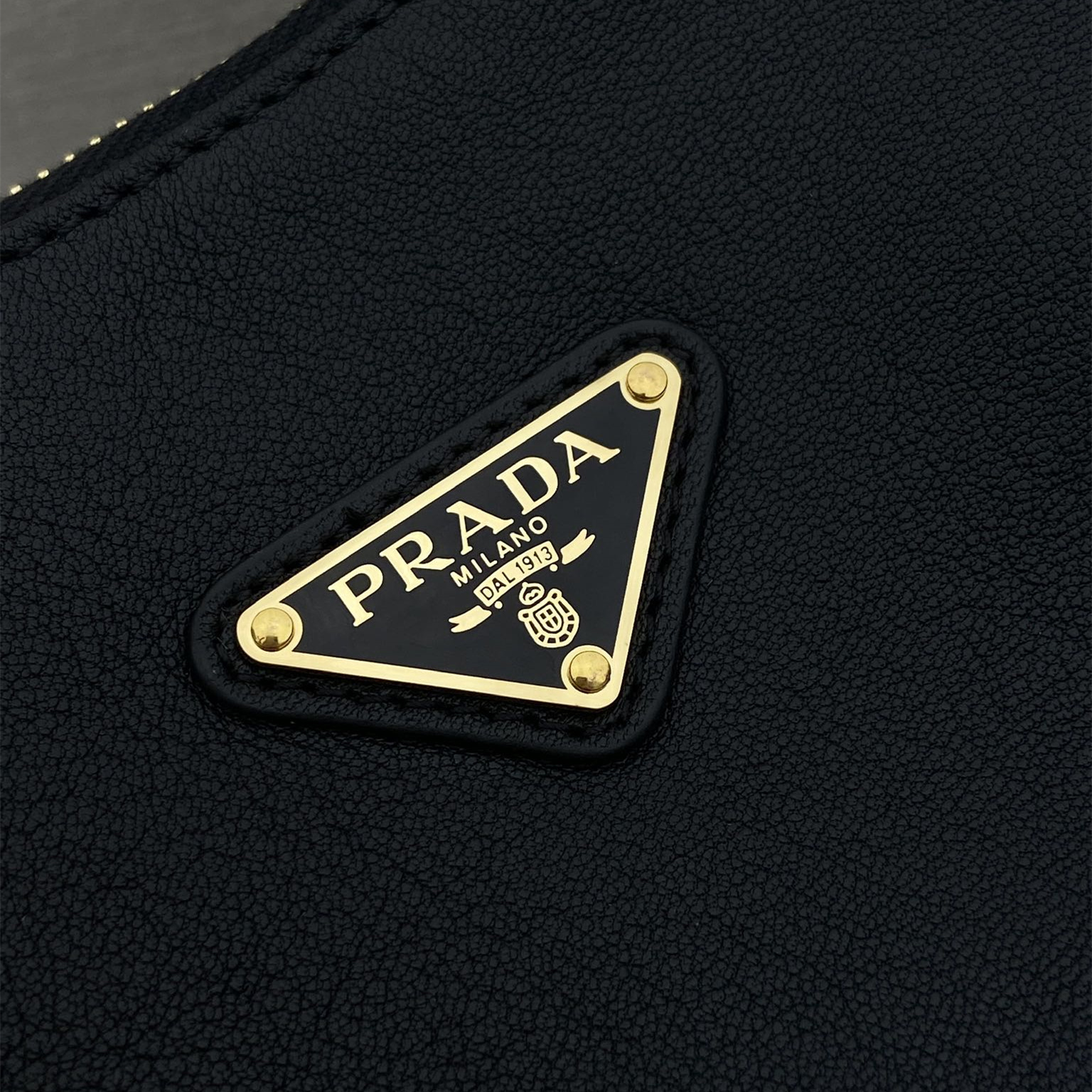 Prada 普拉達 Leather Goods