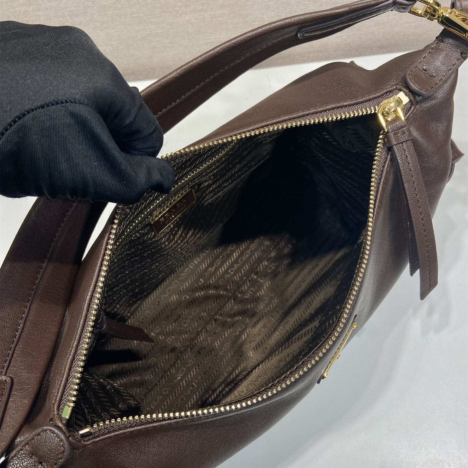 Prada 普拉達 Leather Goods