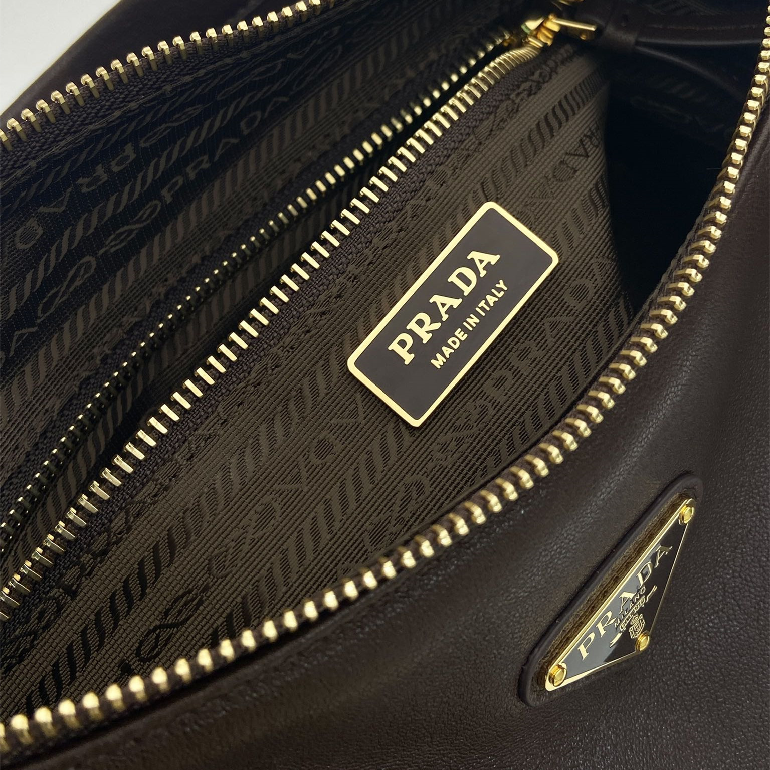 Prada 普拉達 Leather Goods