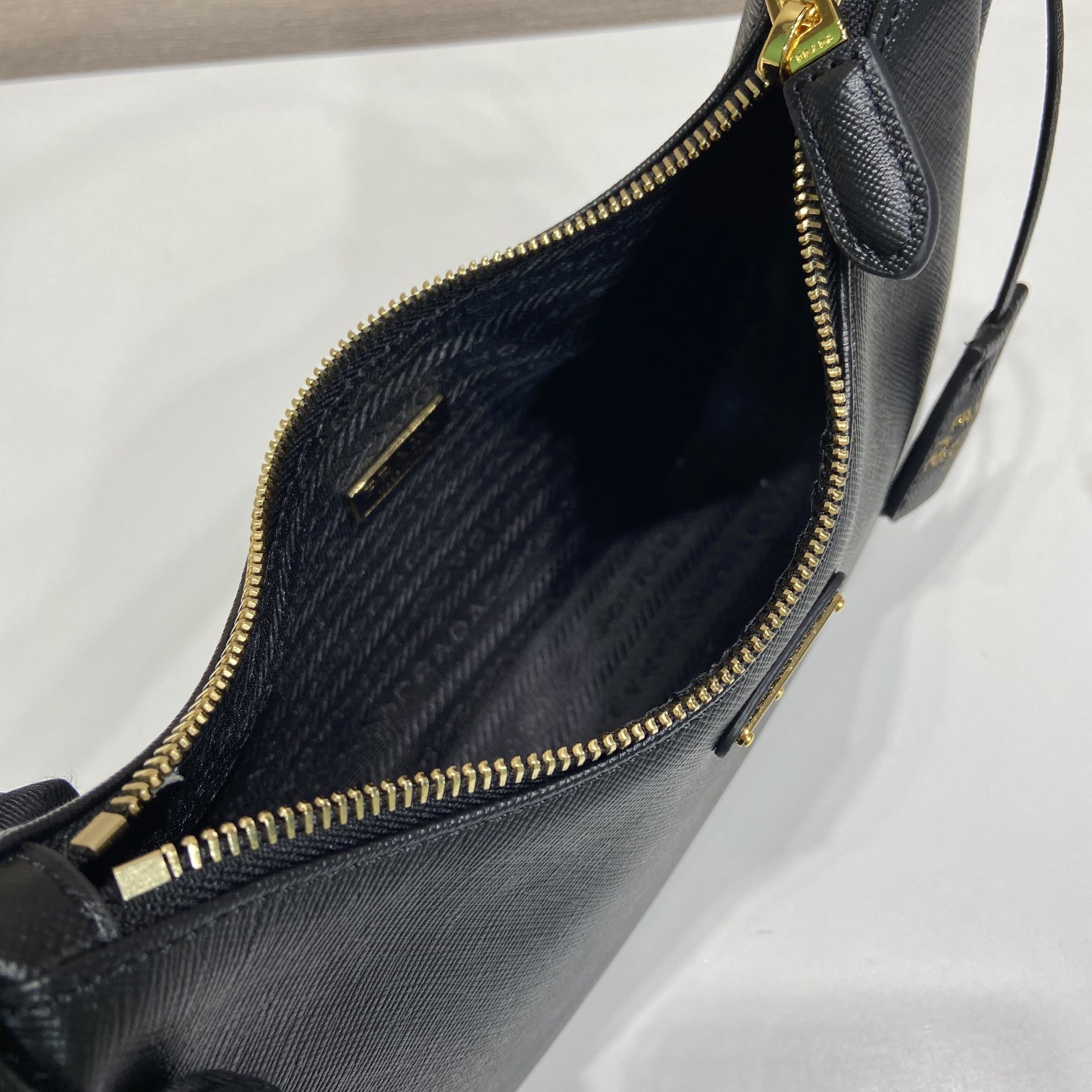 Prada 普拉達 Leather Goods
