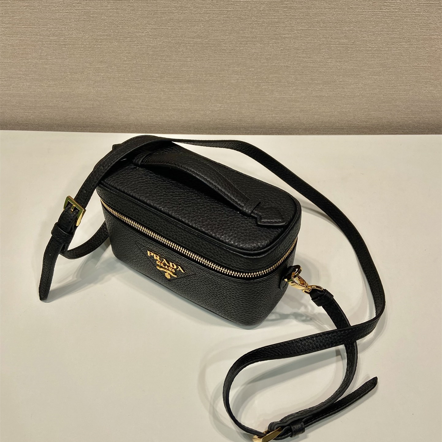 Prada 普拉達 Leather Goods