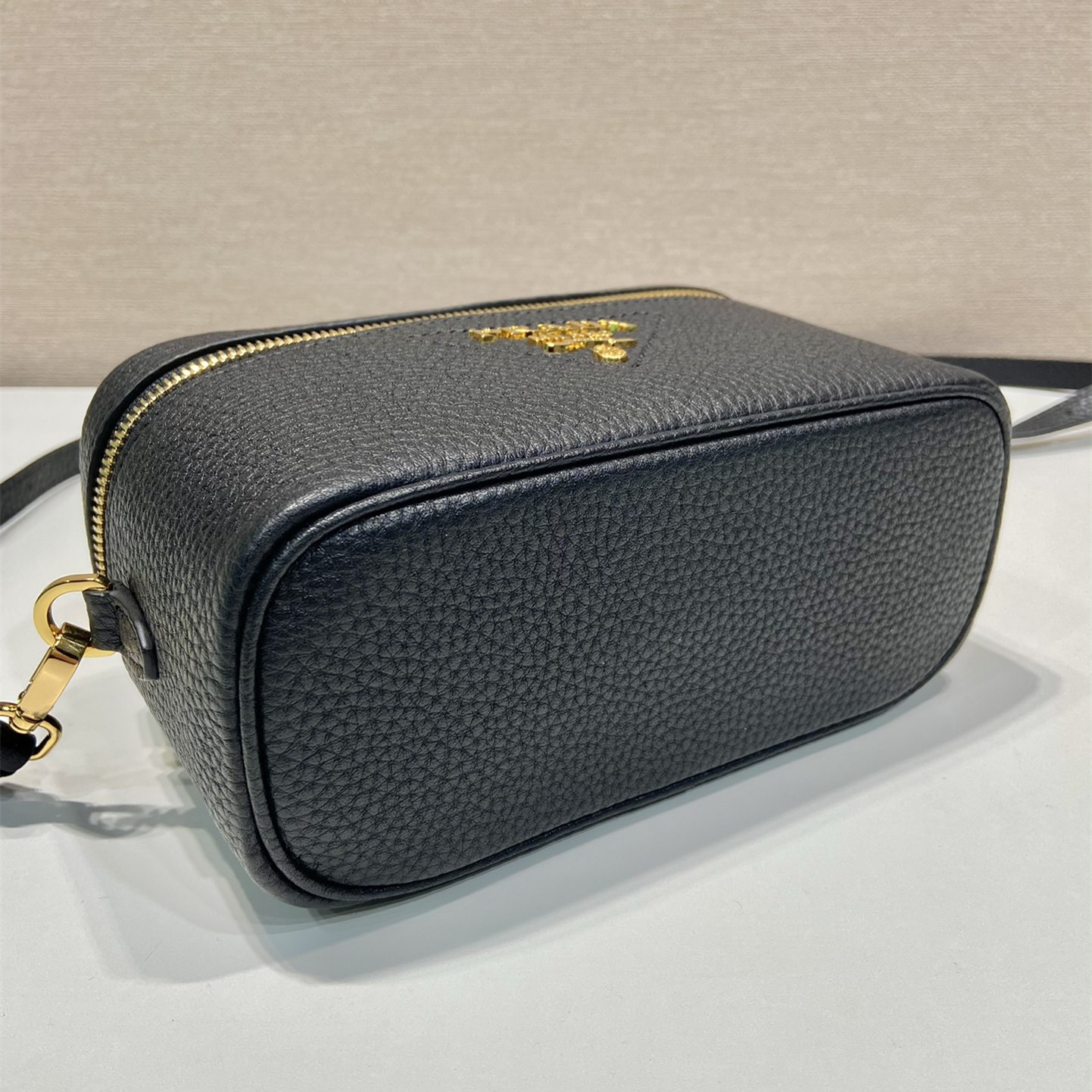 Prada 普拉達 Leather Goods