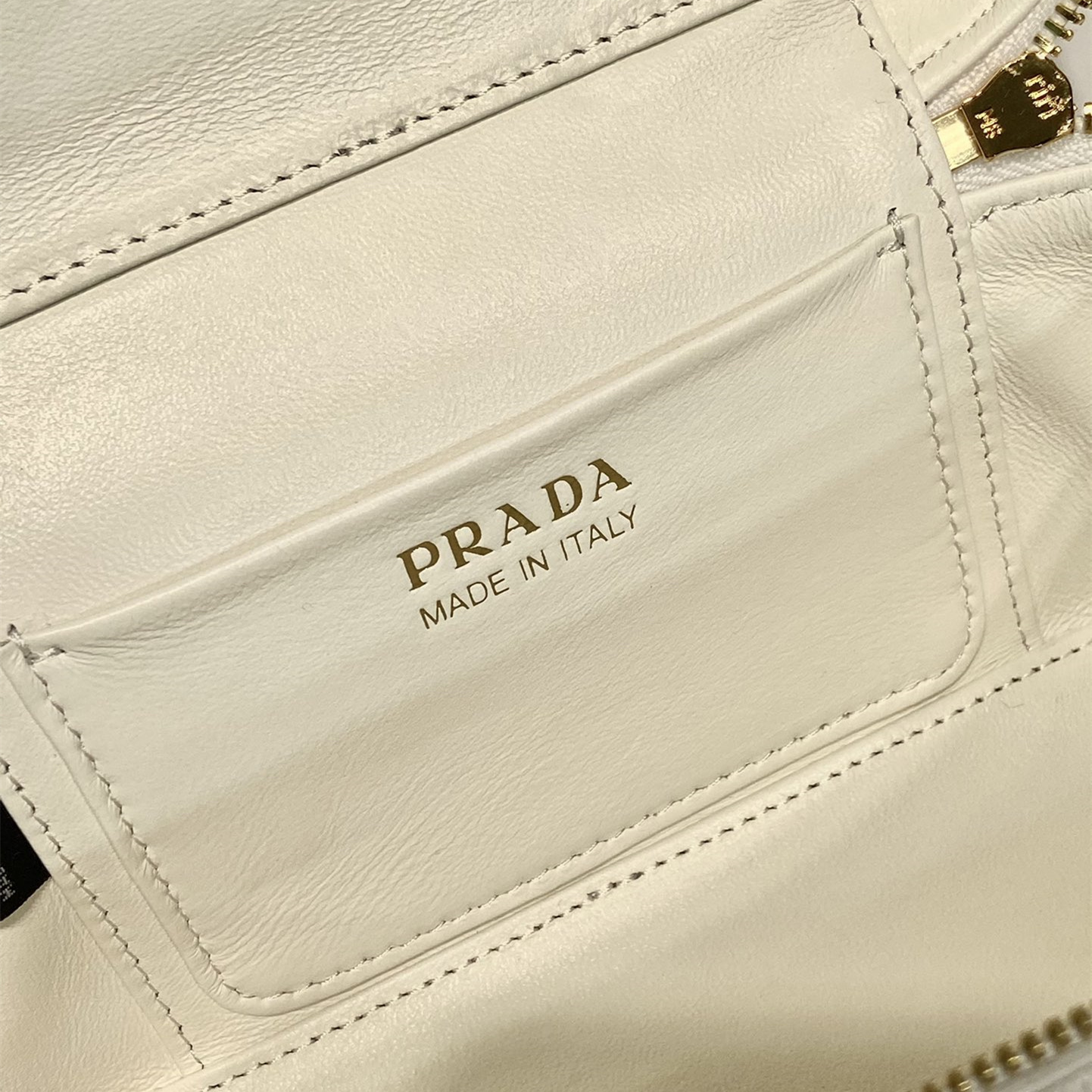 Prada 普拉達 Leather Goods