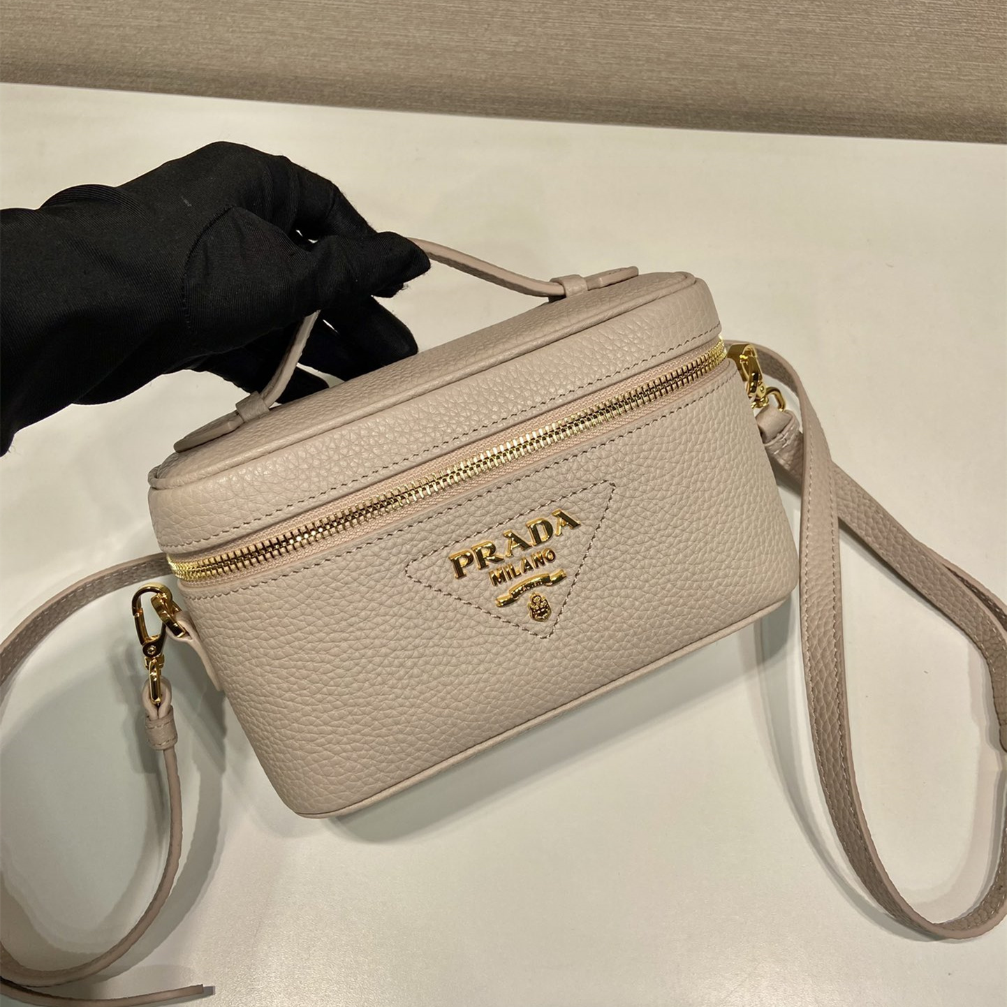 Prada 普拉達 Leather Goods