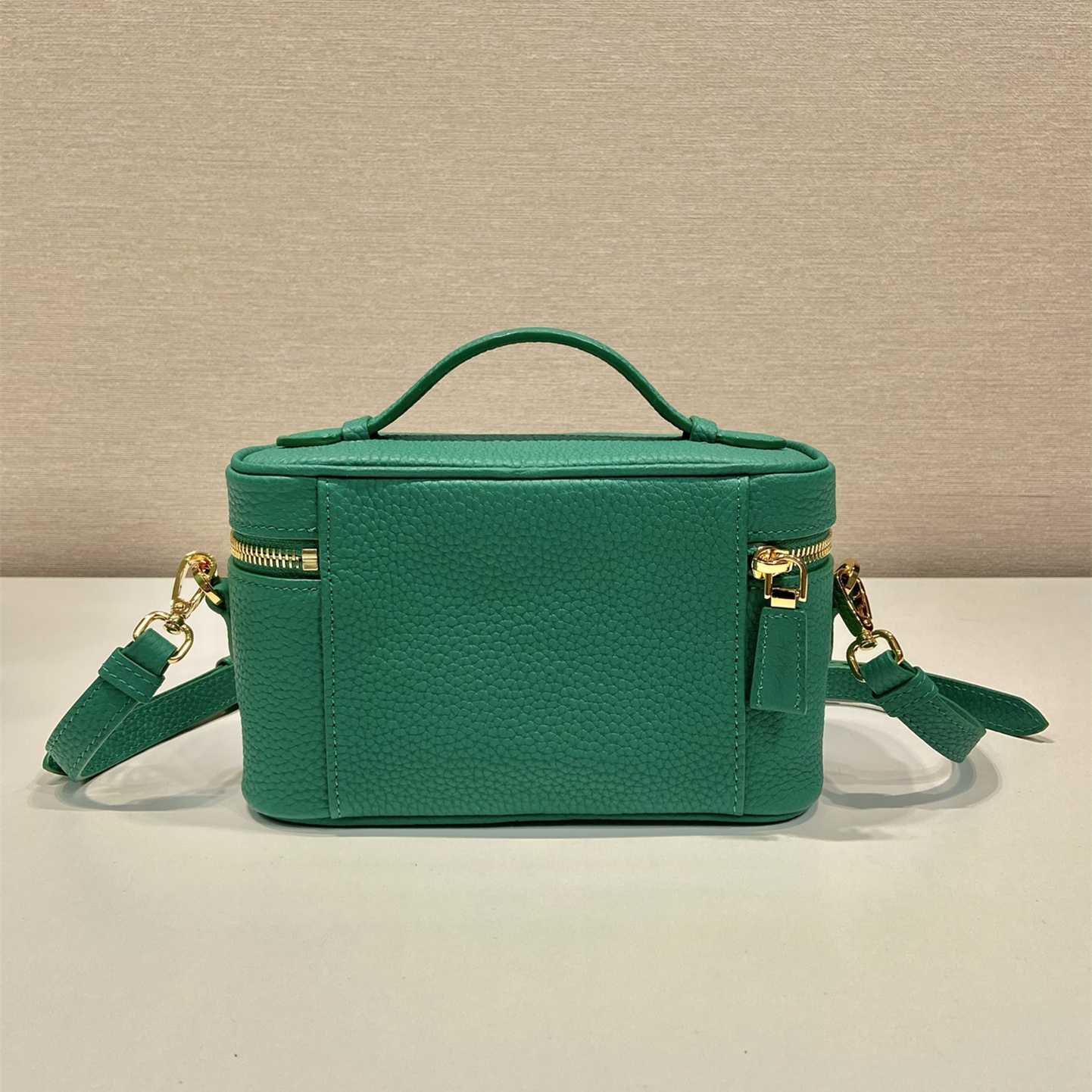 Prada 普拉達 Leather Goods