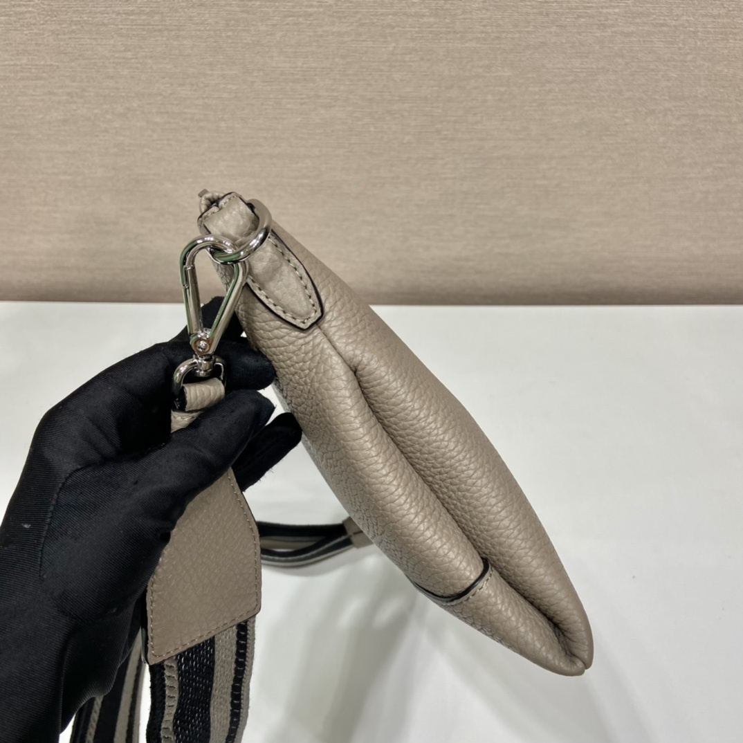 Prada 普拉達 Leather Goods