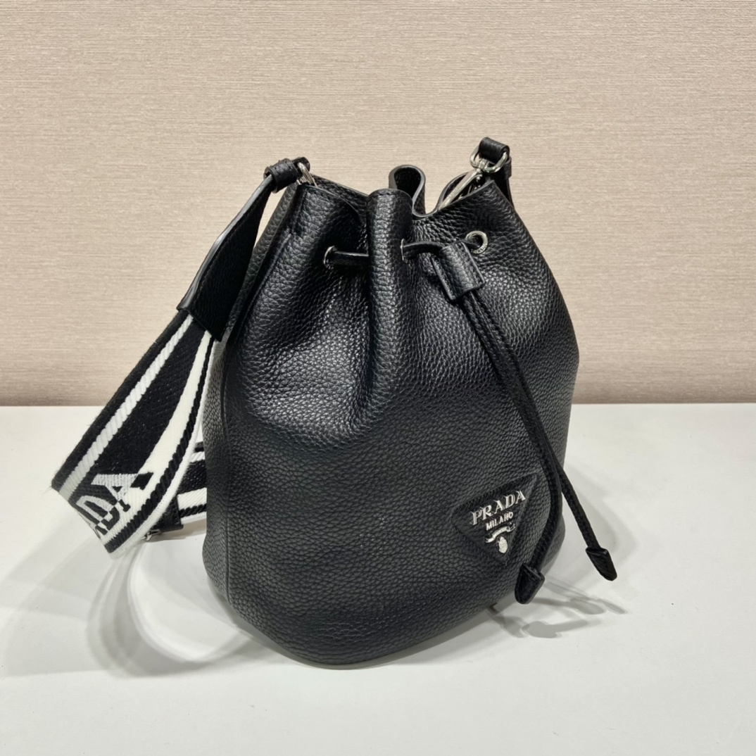 Prada 普拉達 Leather Goods