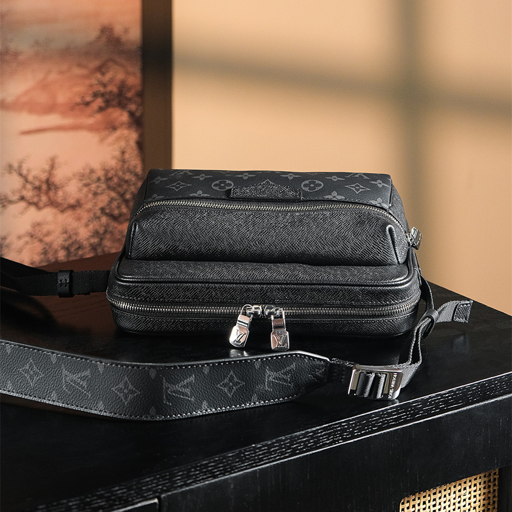 Louis Vuitton 路易威登 Leather Goods