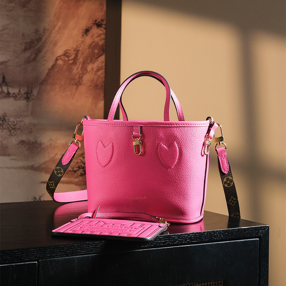 Louis Vuitton 路易威登 Leather Goods