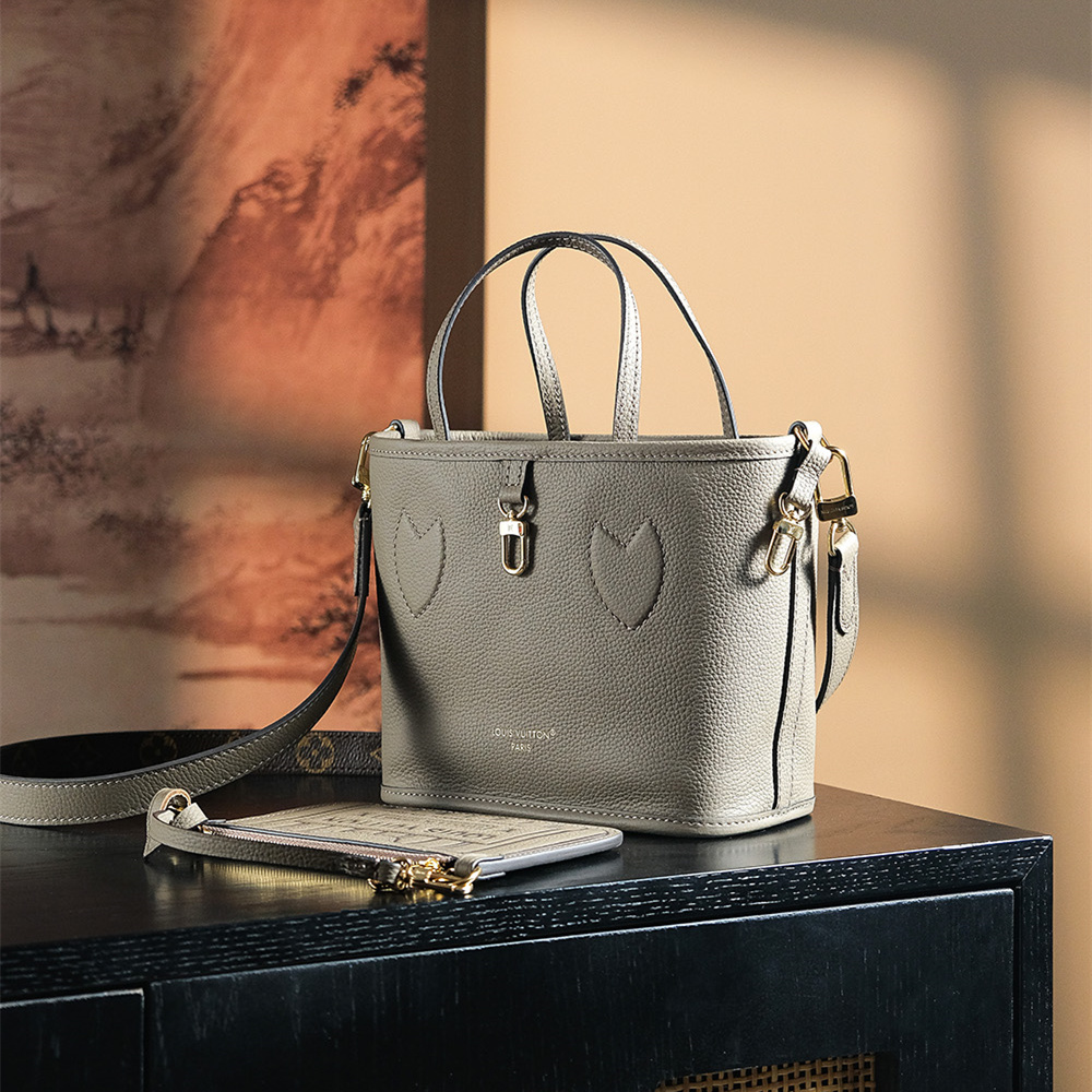 Louis Vuitton 路易威登 Leather Goods