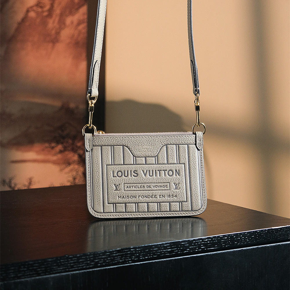 Louis Vuitton 路易威登 Leather Goods