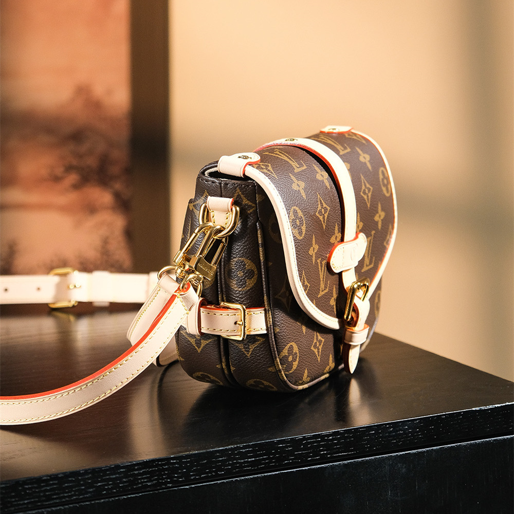 Louis Vuitton 路易威登 Leather Goods