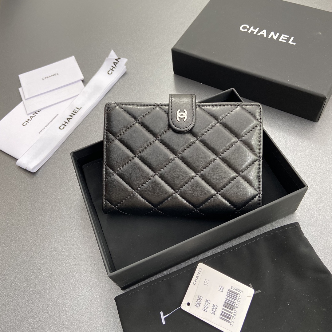 Chanel 香奈兒 Leather Goods