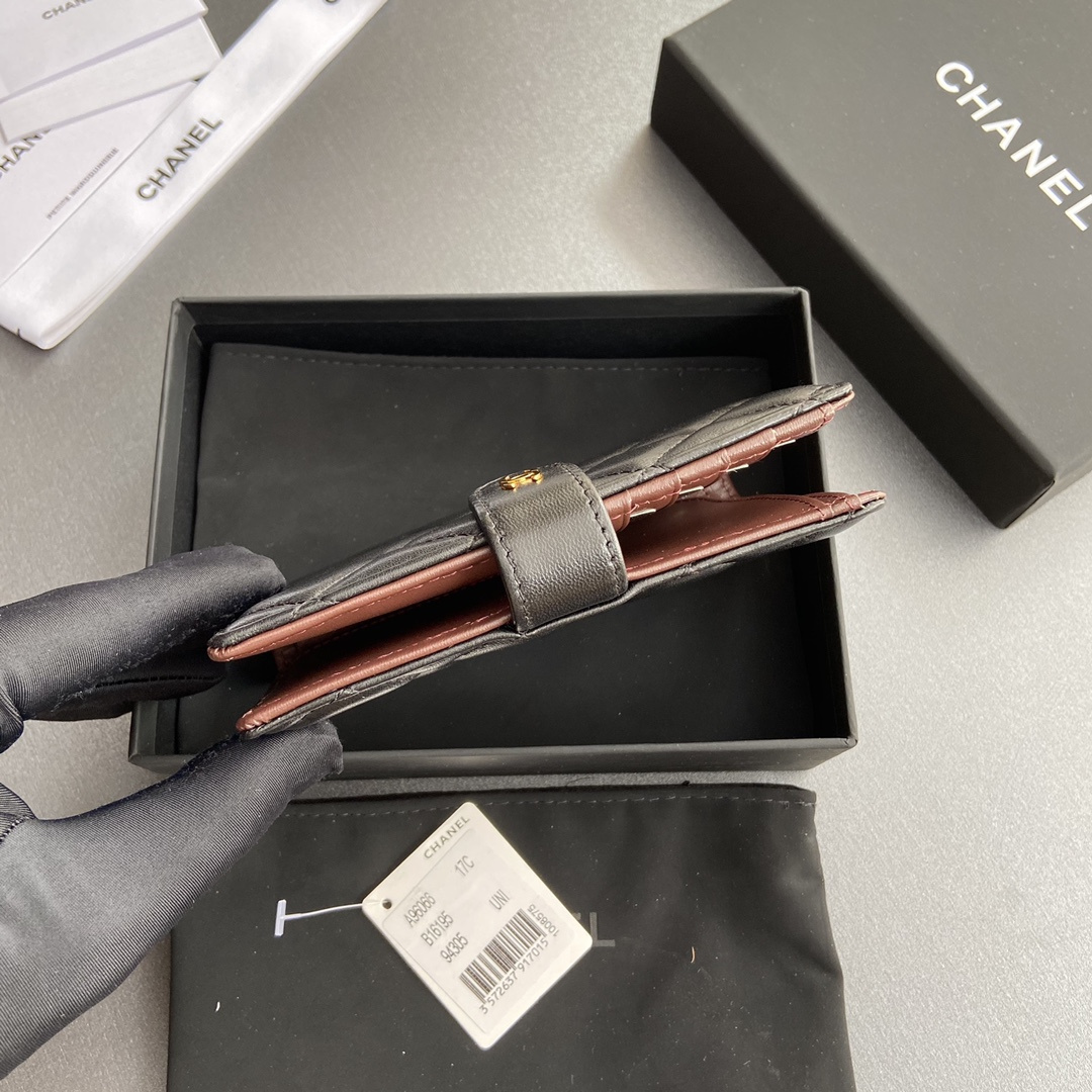 Chanel 香奈兒 Leather Goods