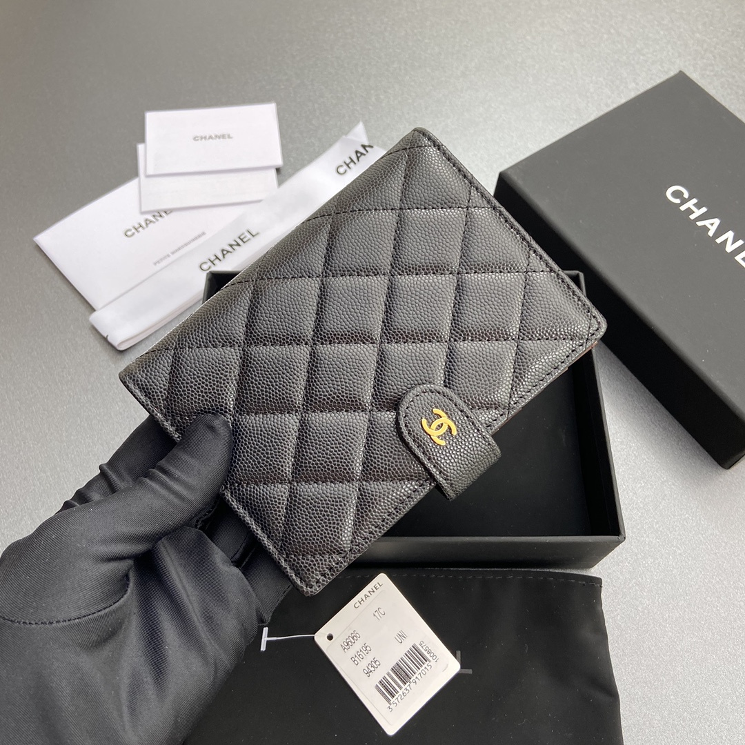 Chanel 香奈兒 Leather Goods