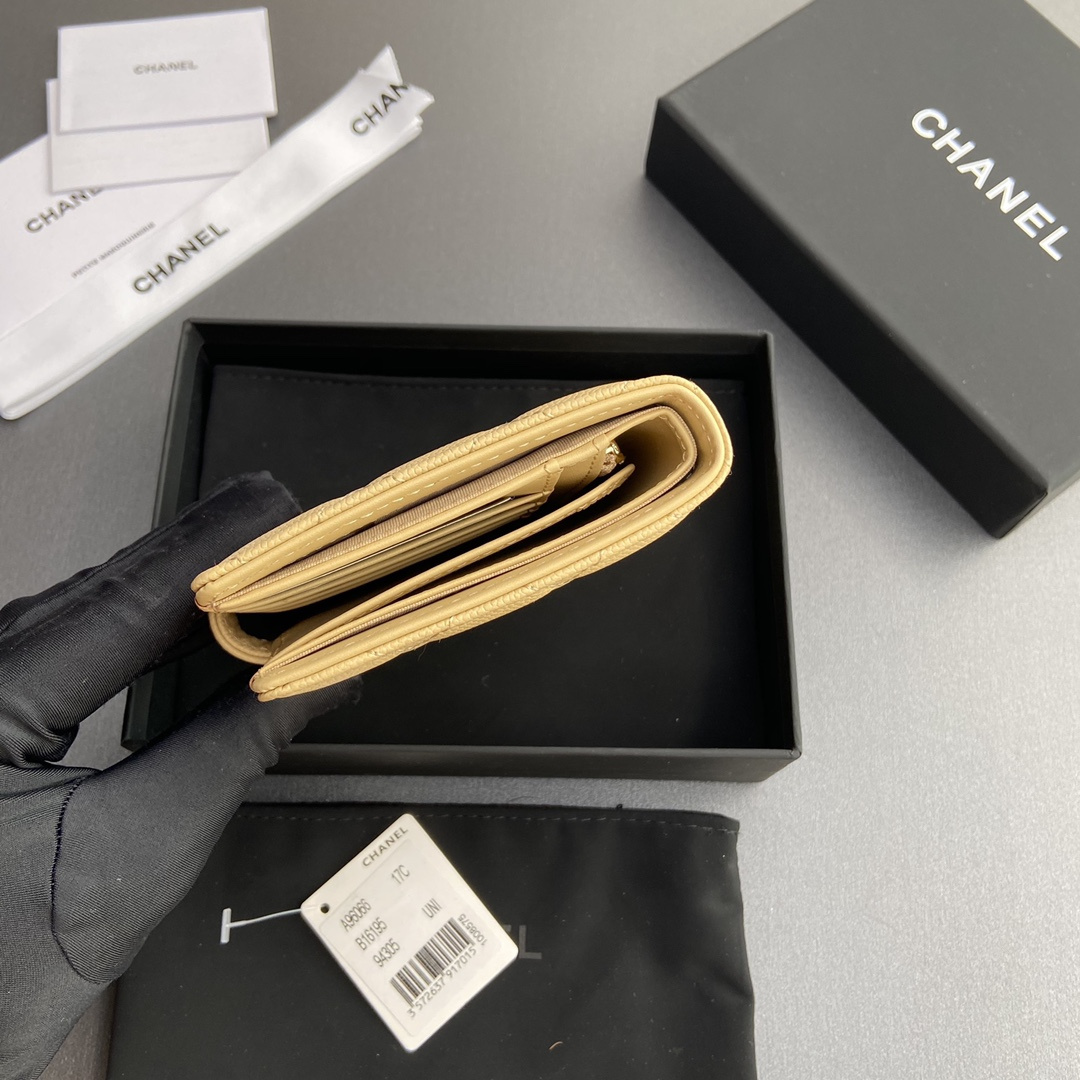 Chanel 香奈兒 Leather Goods