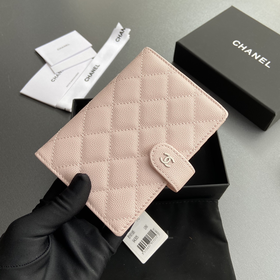高仿Chanel*24K系列AP3824護照夾粉色免檢版