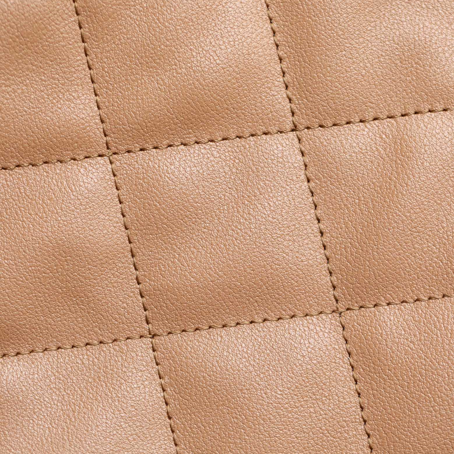 Chanel 香奈兒 Leather Goods