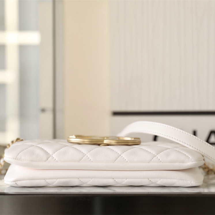 Chanel 香奈兒 Leather Goods