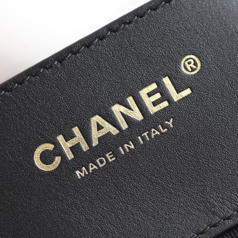 Chanel 香奈兒 Leather Goods