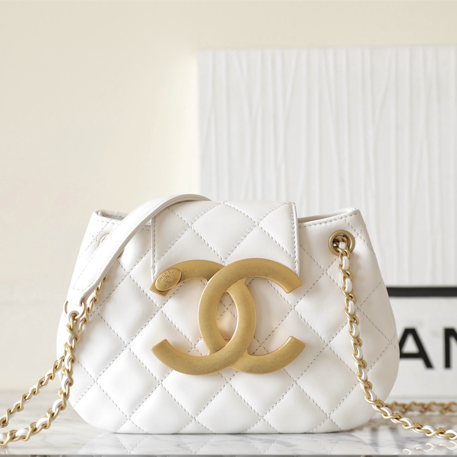 Chanel 香奈兒 Leather Goods