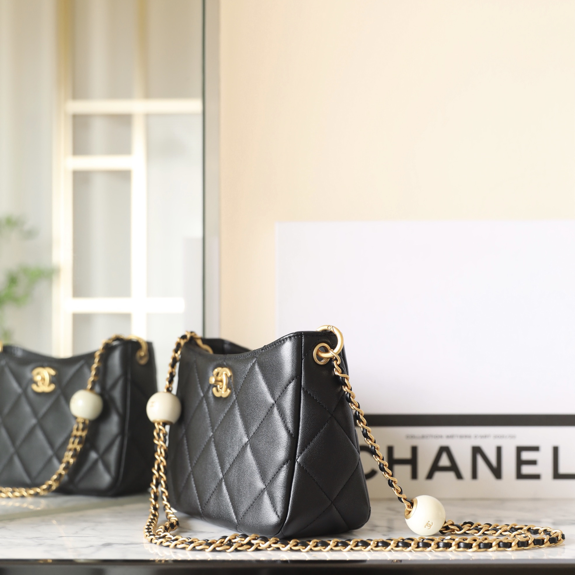 Chanel 香奈兒 Leather Goods