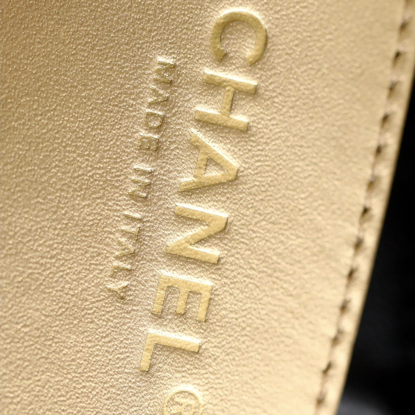 Chanel 香奈兒 Leather Goods