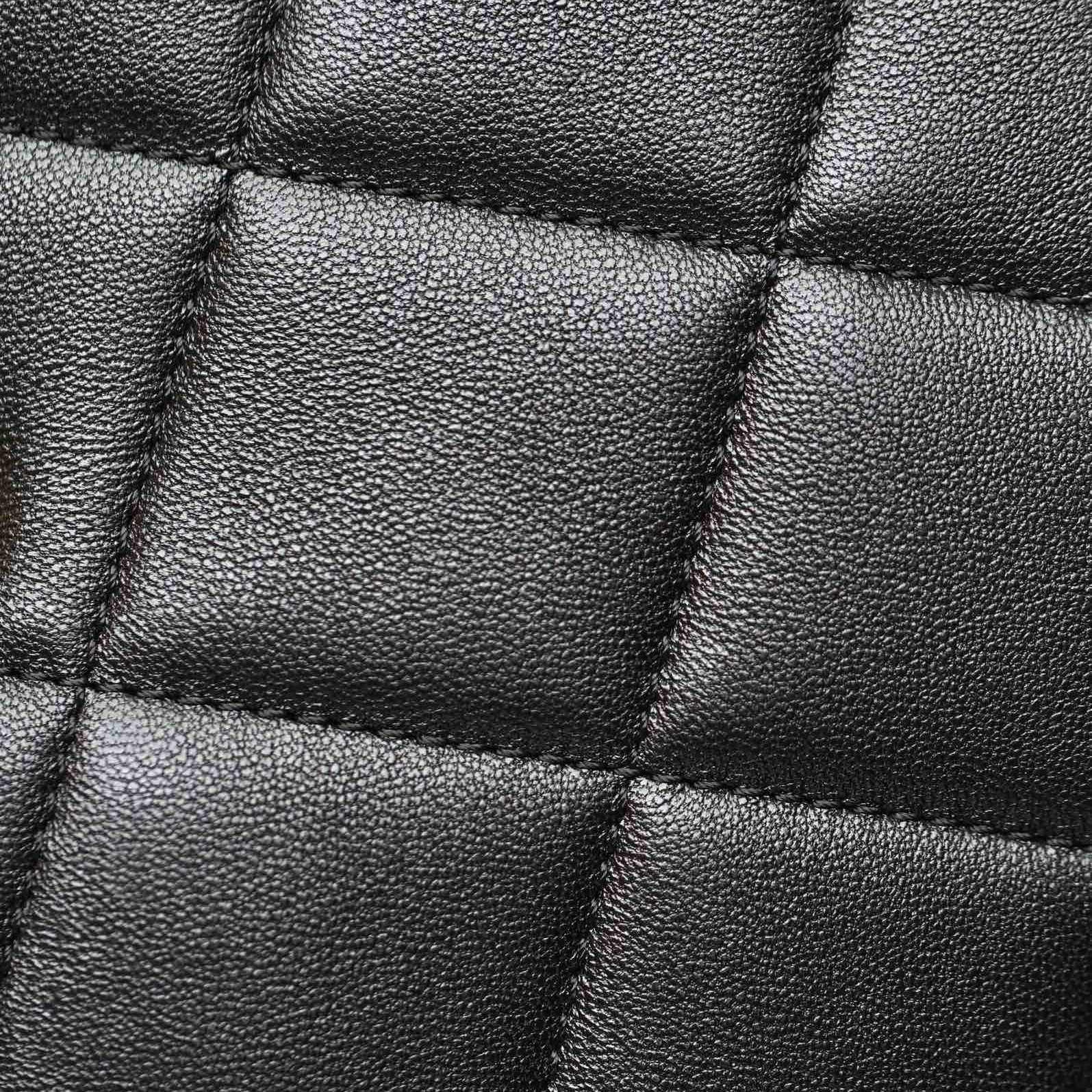 Chanel 香奈兒 Leather Goods