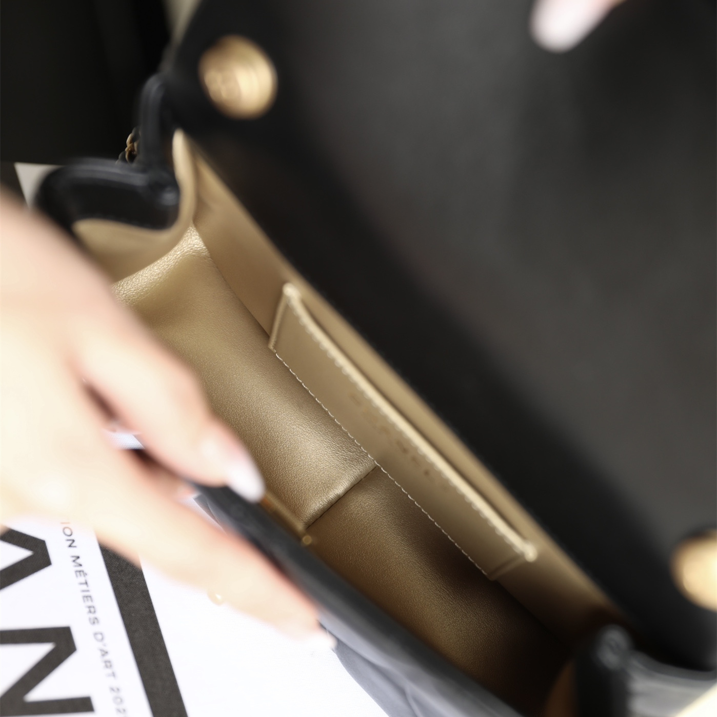 Chanel 香奈兒 Leather Goods
