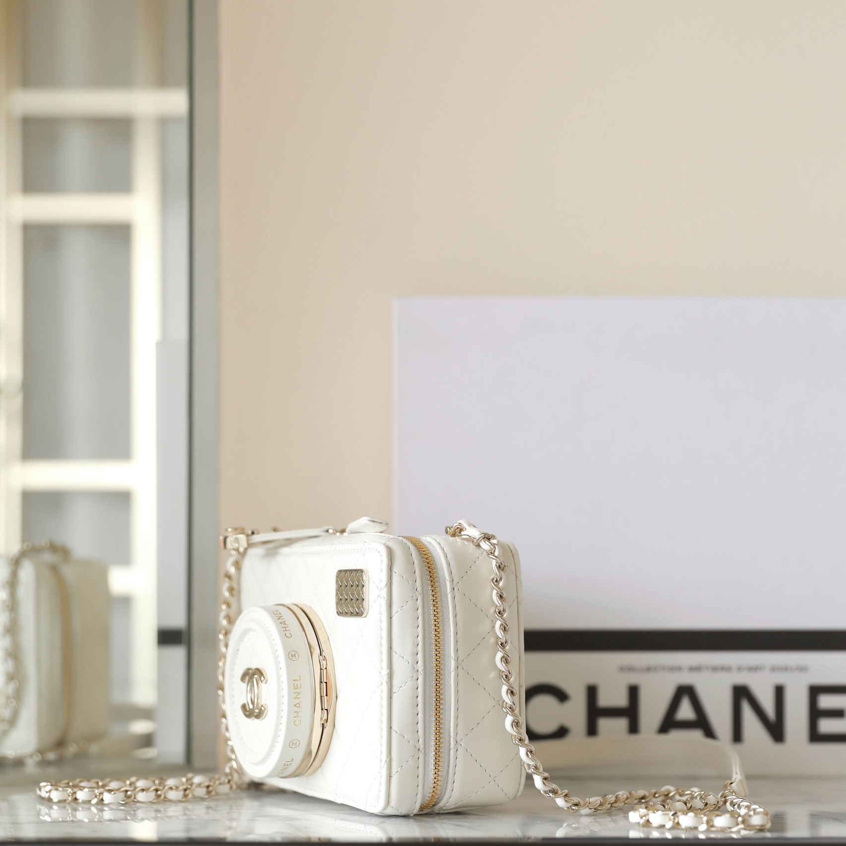 Chanel 香奈兒 Leather Goods