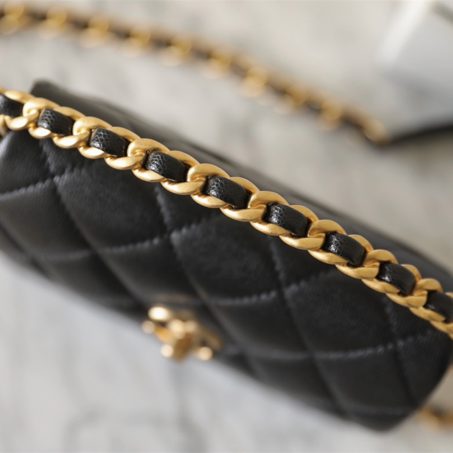 Chanel 香奈兒 Leather Goods