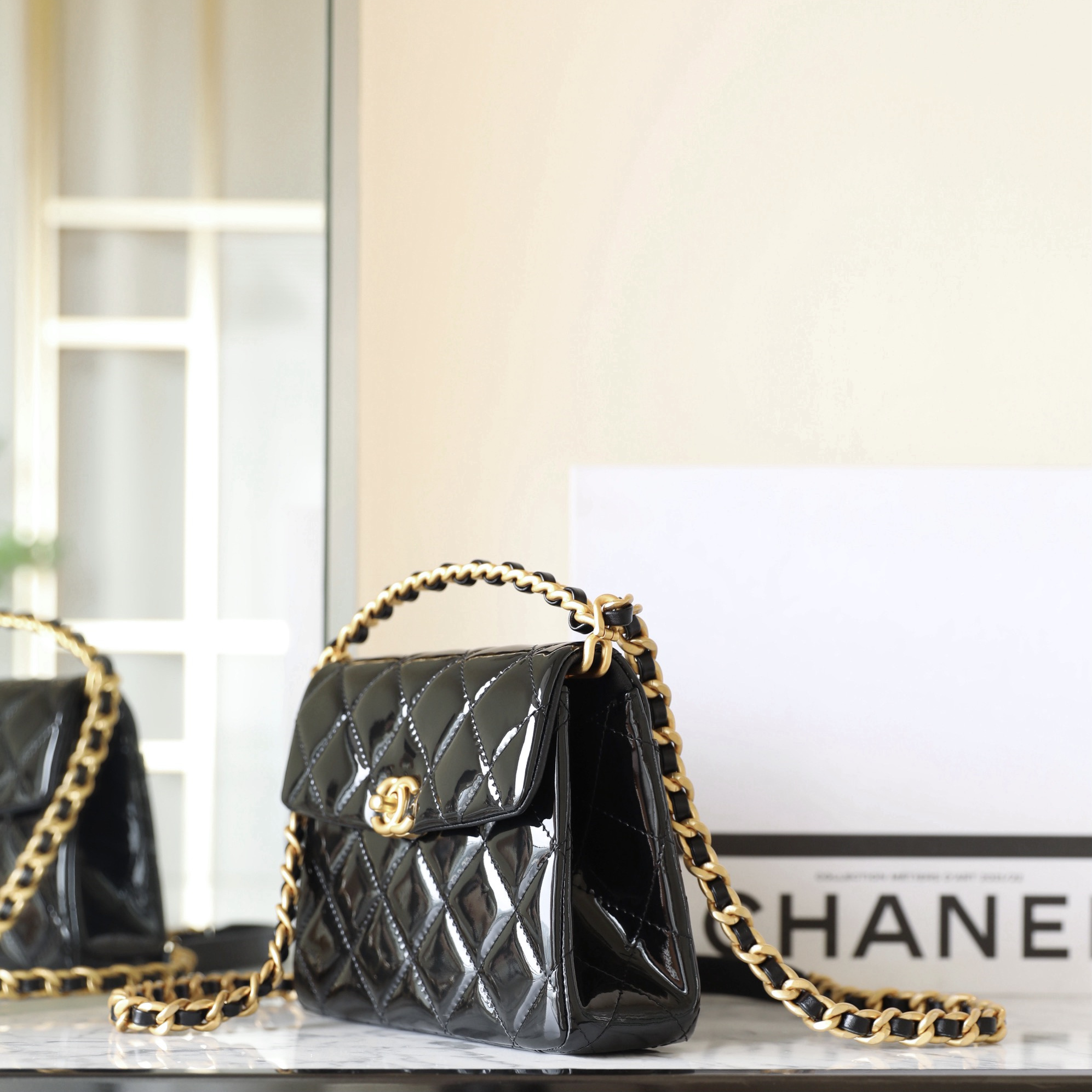 Chanel 香奈兒 Leather Goods