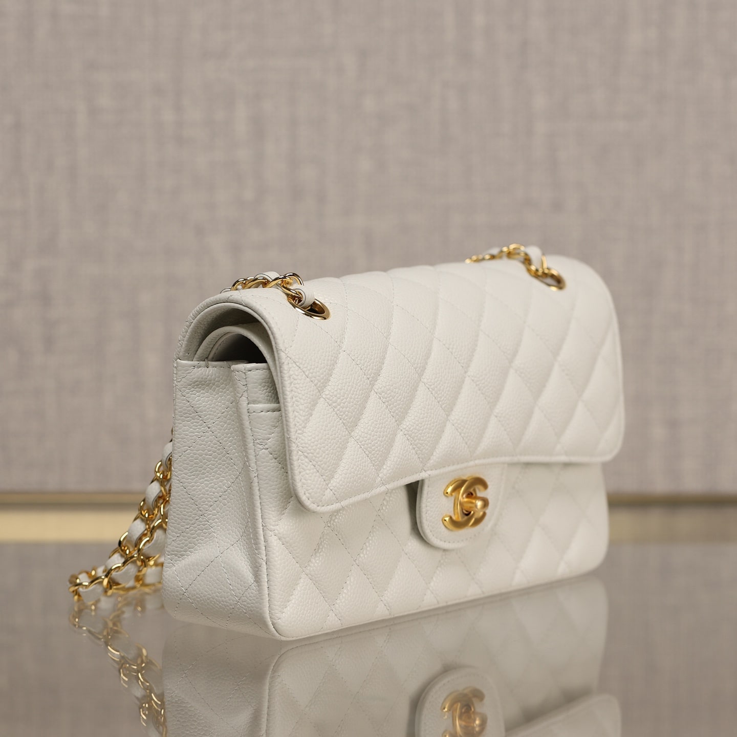 Chanel 香奈兒 Leather Goods