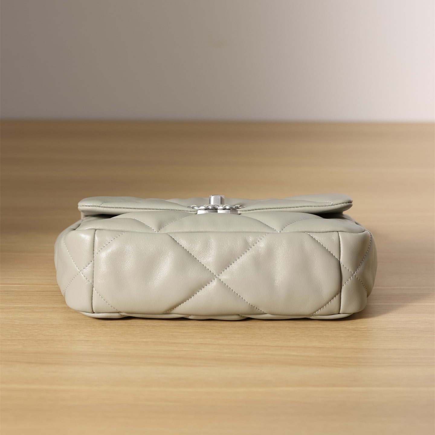 Chanel 香奈兒 Leather Goods