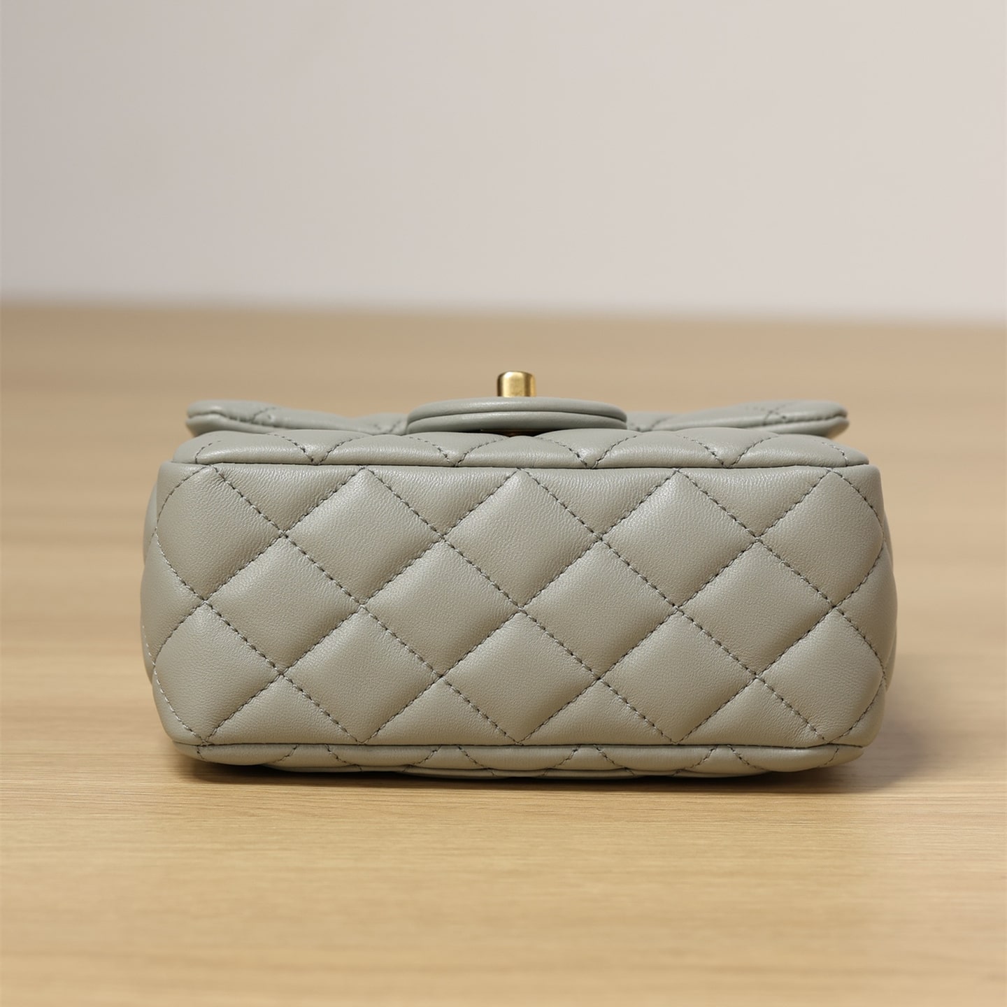 Chanel 香奈兒 Leather Goods