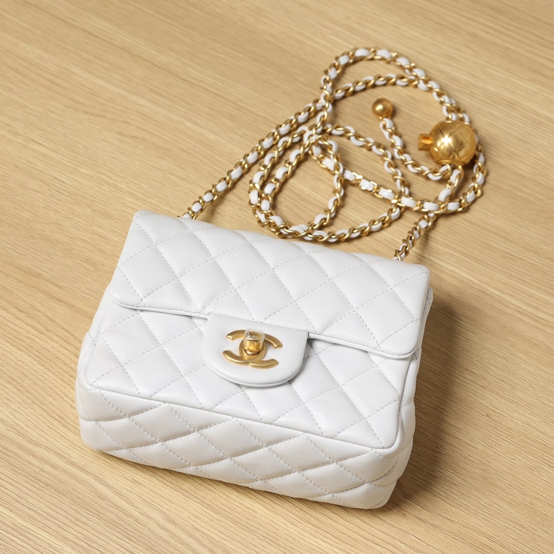 高仿Chanel*CF系列方胖子金球包白色XS免檢版