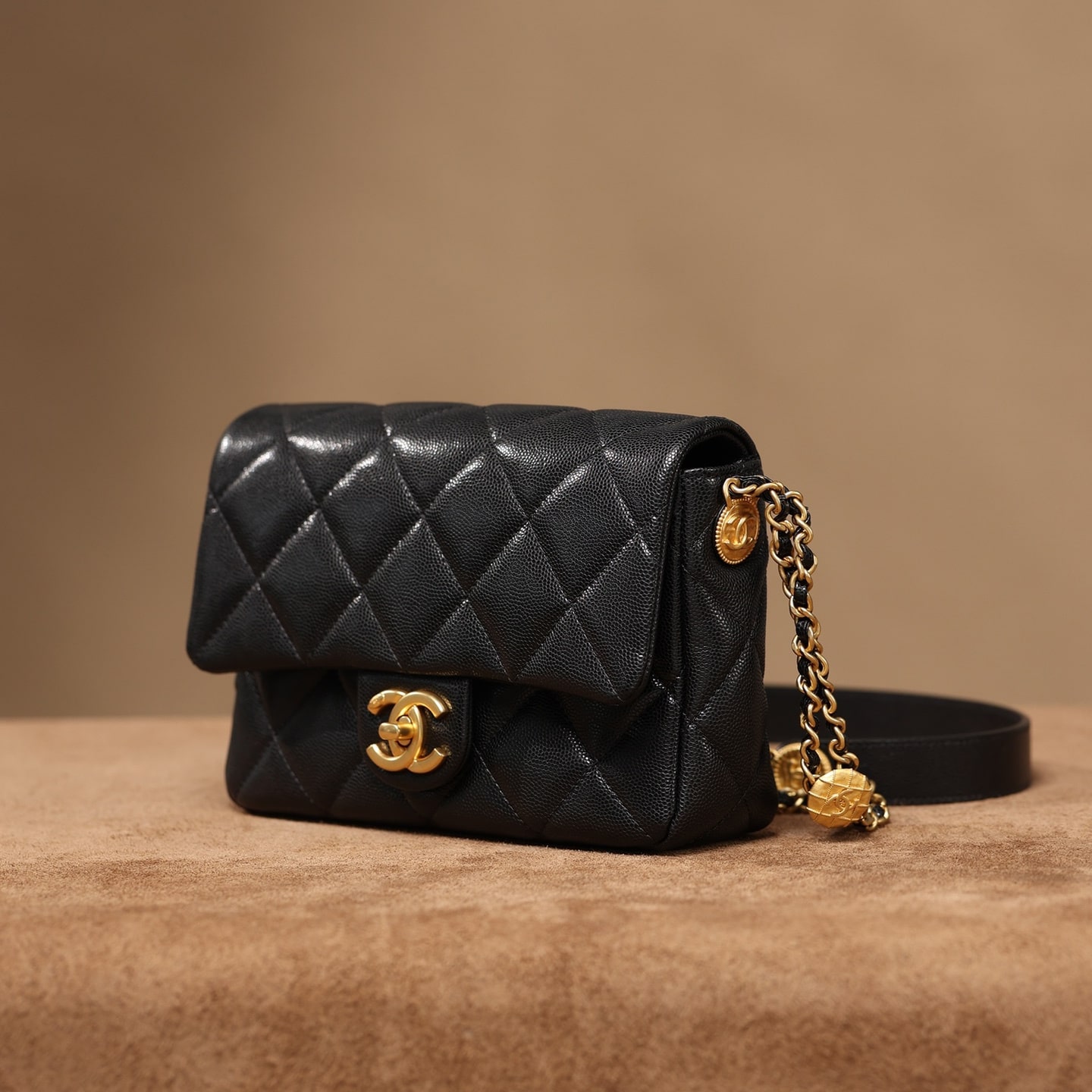 Chanel 香奈兒 Leather Goods