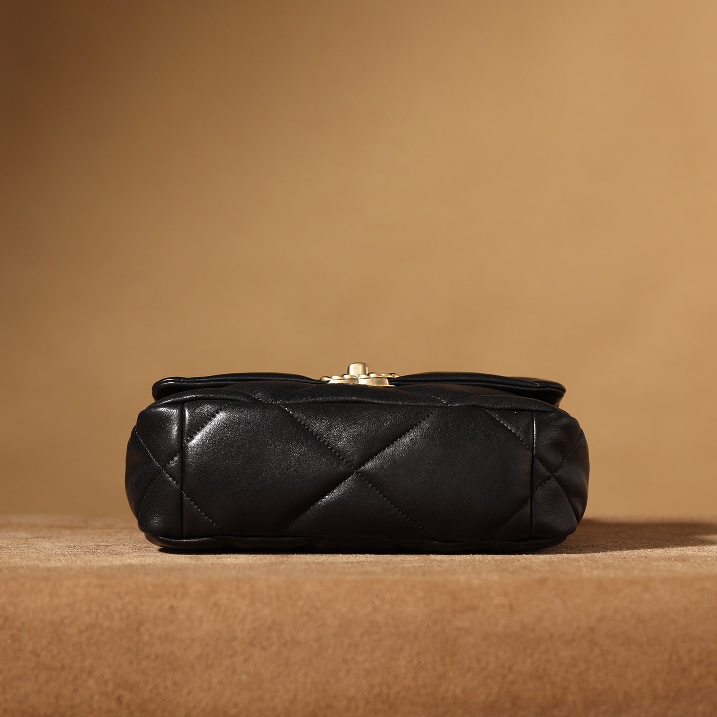 Chanel 香奈兒 Leather Goods