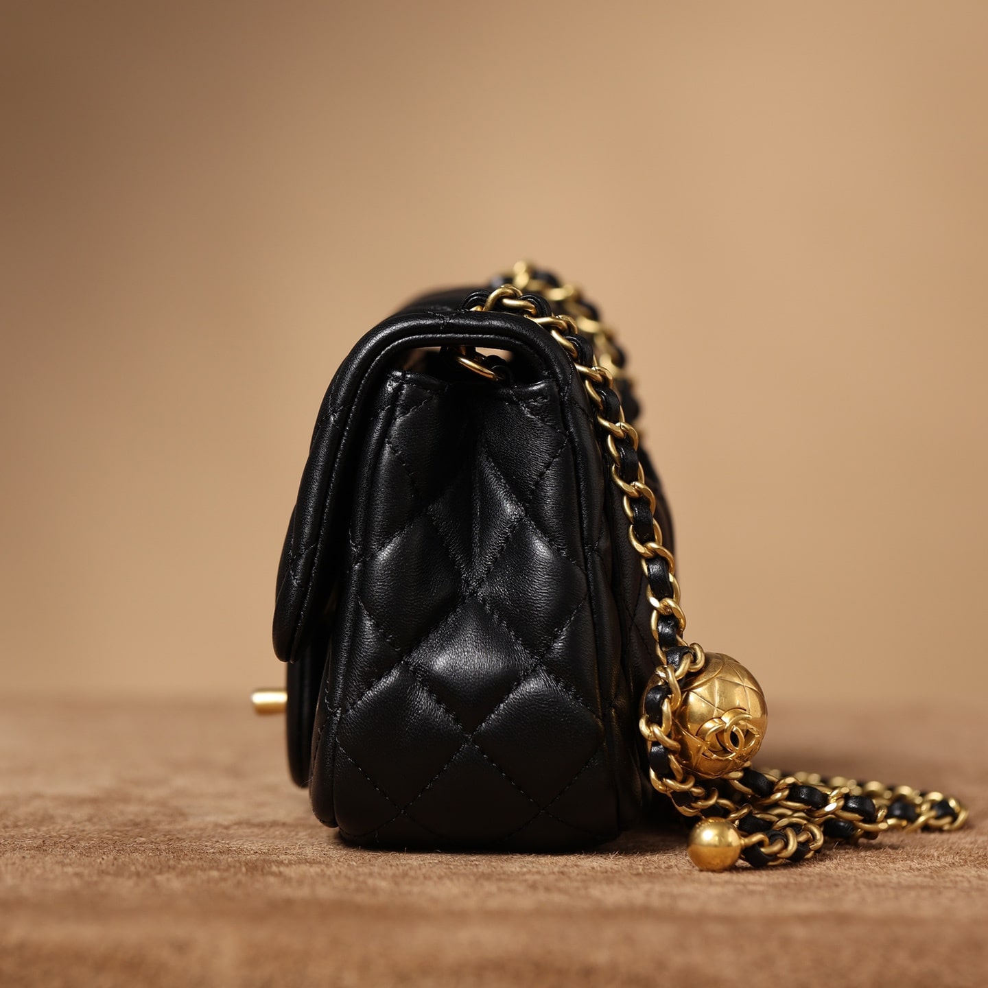Chanel 香奈兒 Leather Goods