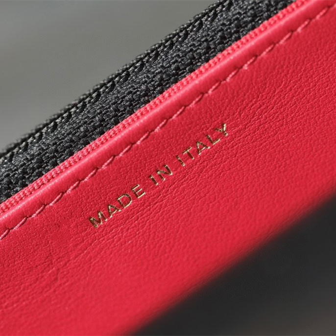 Chanel 香奈兒 Leather Goods