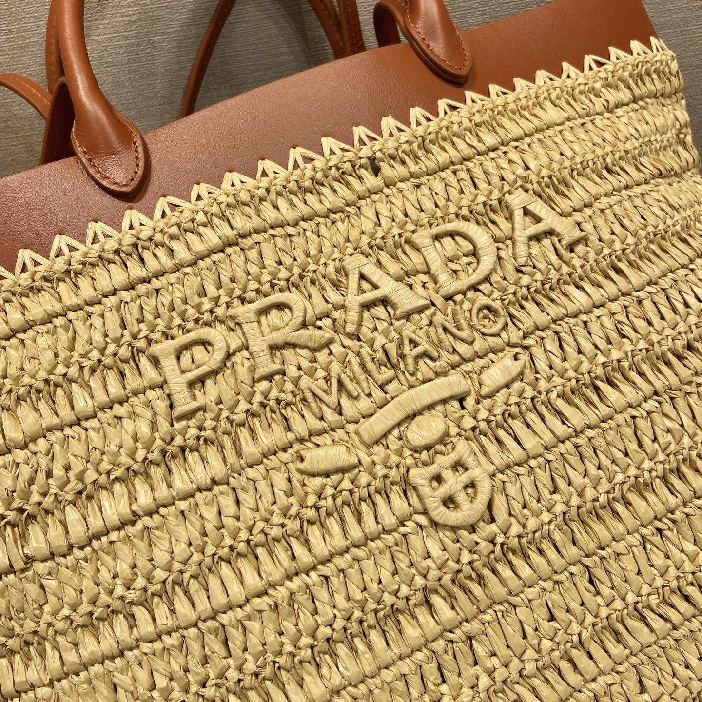 Prada 普拉達 Leather Goods