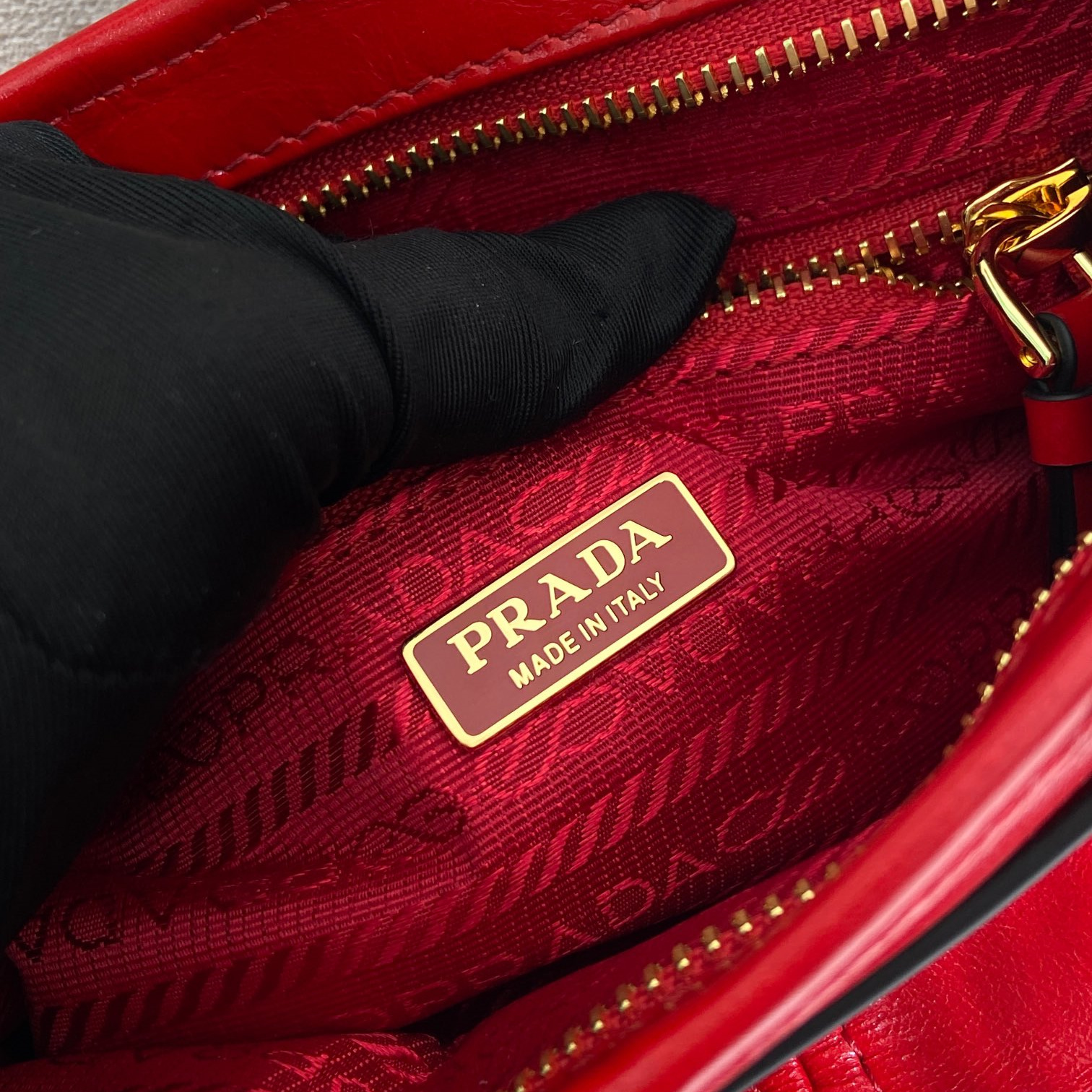 Prada 普拉達 Leather Goods