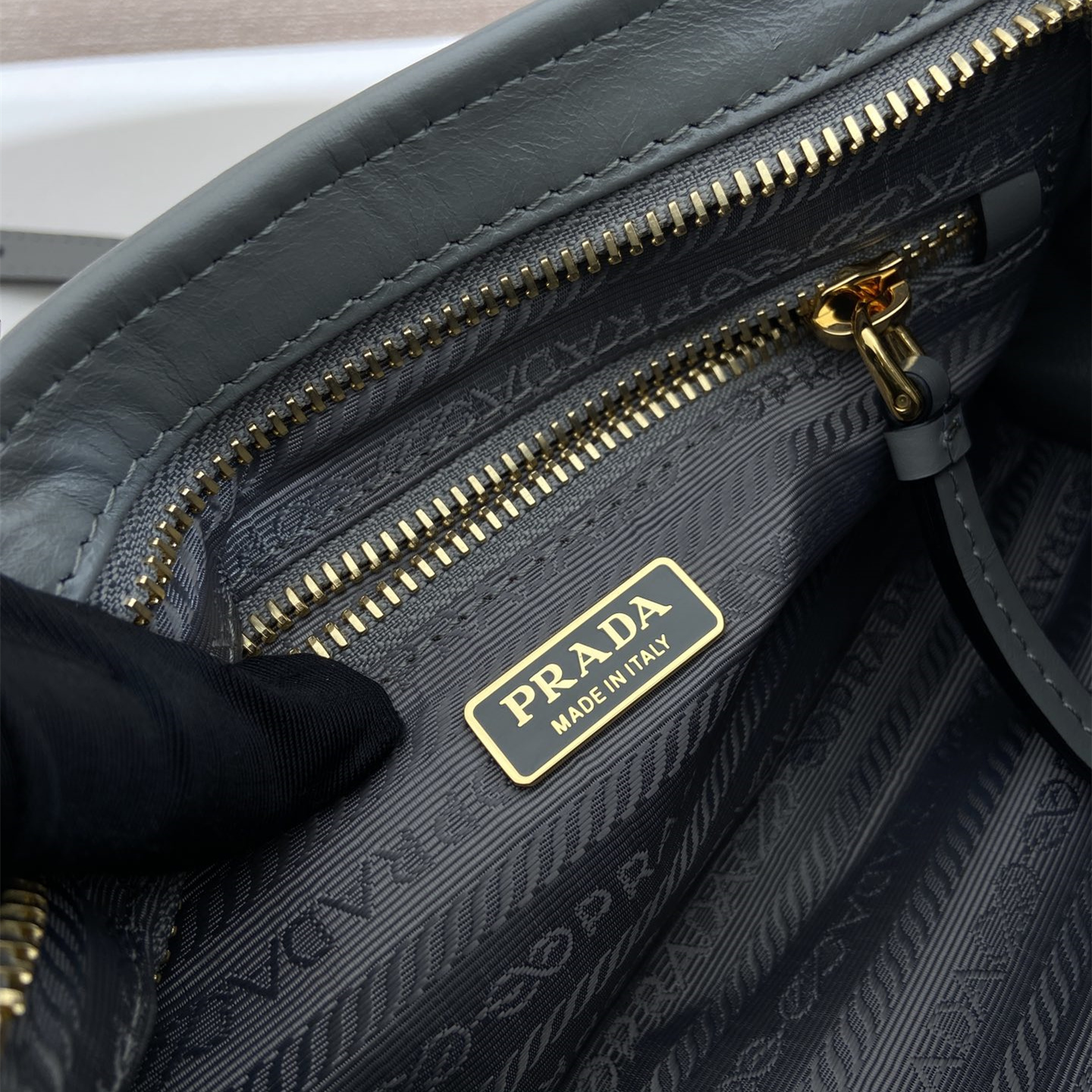 Prada 普拉達 Leather Goods
