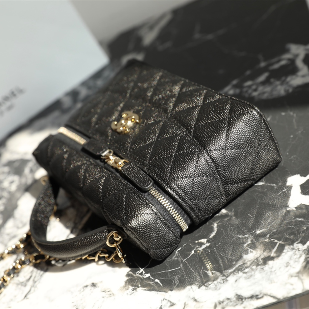 Chanel 香奈兒 Leather Goods