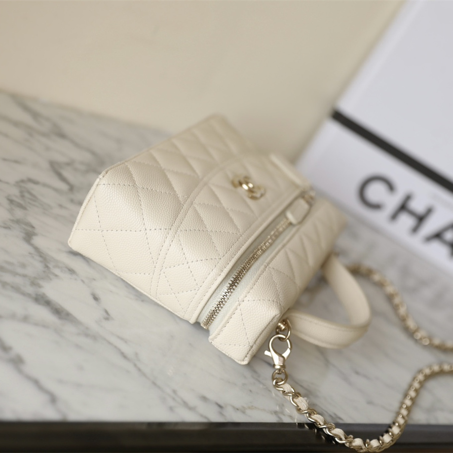 Chanel 香奈兒 Leather Goods