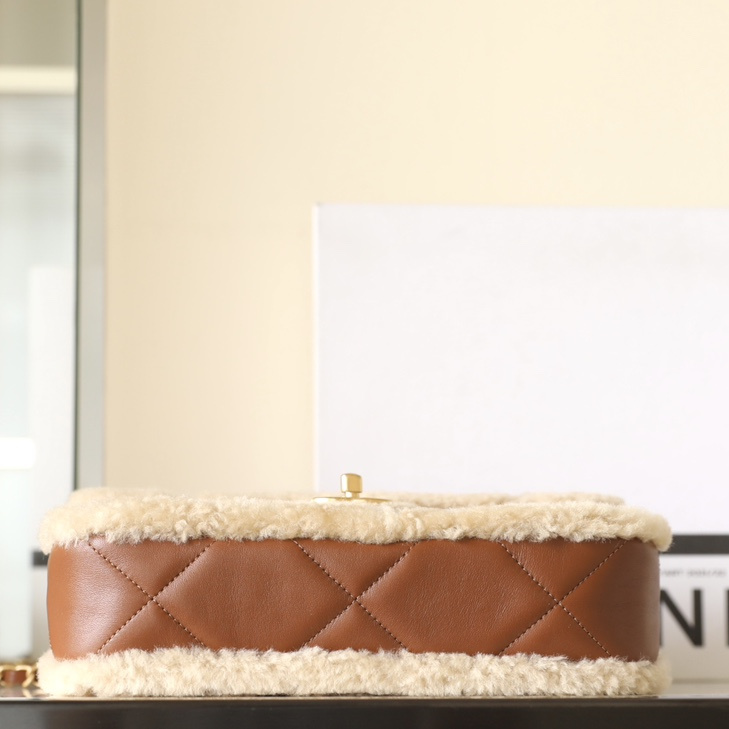 Chanel 香奈兒 Leather Goods