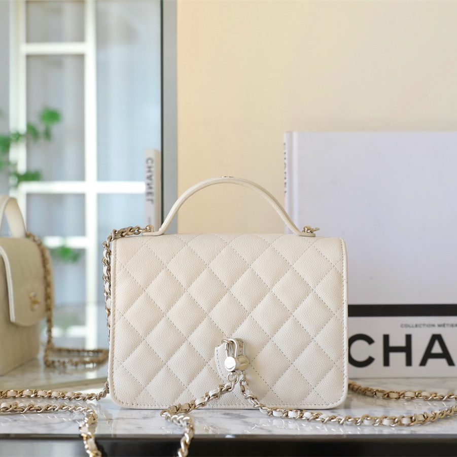 Chanel 香奈兒 Leather Goods