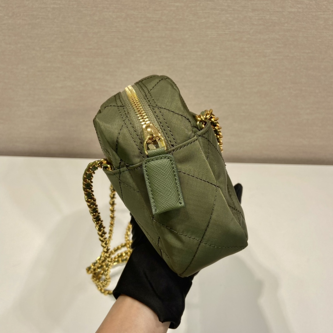 Prada 普拉達 Leather Goods