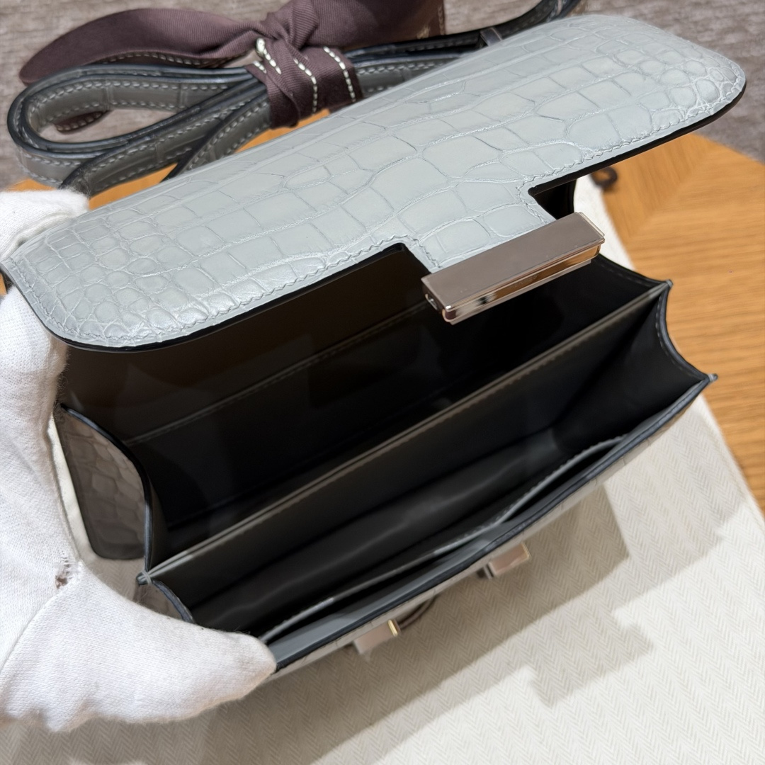 Hermès 愛馬仕 Leather Goods